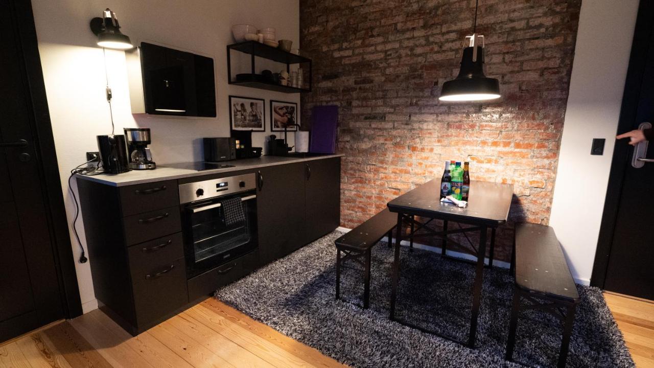 Broncks Apartment 2 - Modern 2-Bedroom In The Heart Of Tórshavn Exterior foto